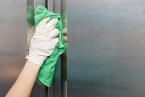 What's the best way to clean stainless steel